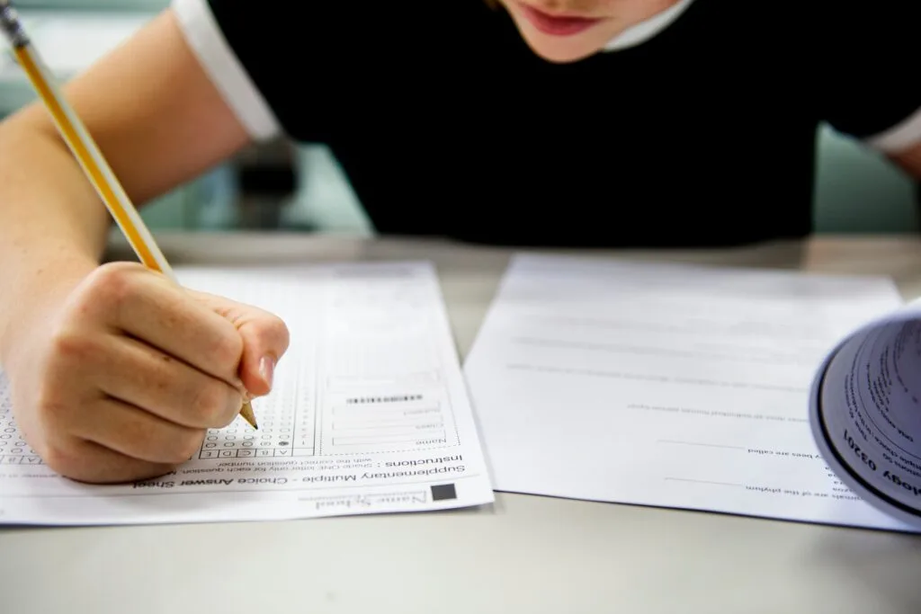 Estudiante de Japonés presentando el examen JLPT